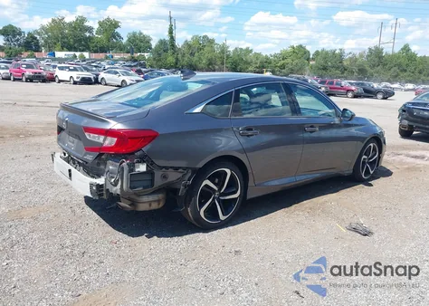 2018 Honda Accord Sport 2.0T z USA, uszkodzony, nr VIN 1HGCV2F36JA052418